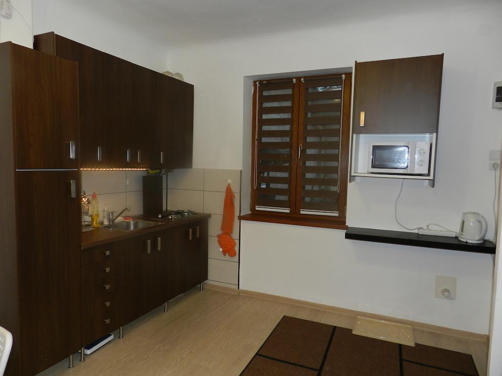 Studio S. Apartment Brasov Phòng bức ảnh